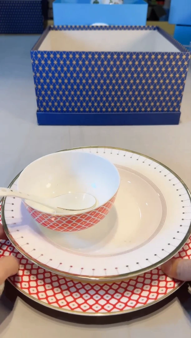 【闪购商品】瓷片正品保真，清库存