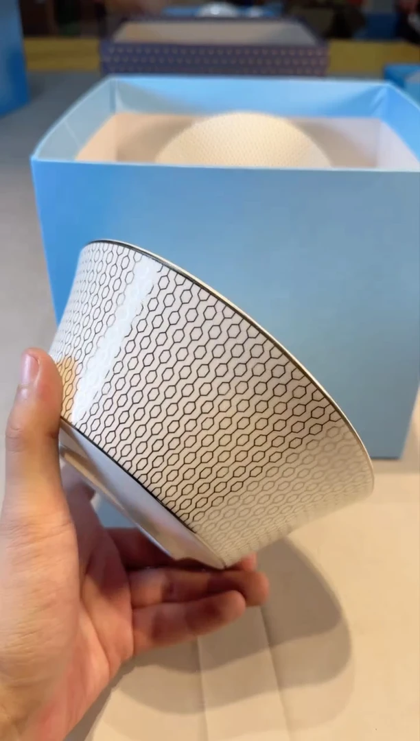 【闪购商品】瓷片正品保真，清库存