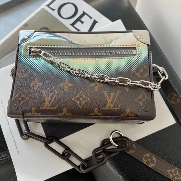 95新 LouisVuitton/路易威登 捐金沉珠/23秀款镜面盒子