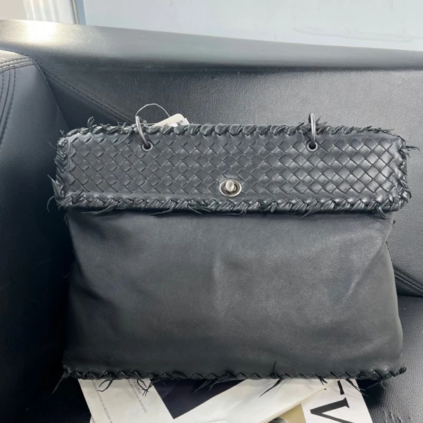 95新 BOTTEGA VENETA/葆蝶家 捐金沉珠/黑色单肩包
