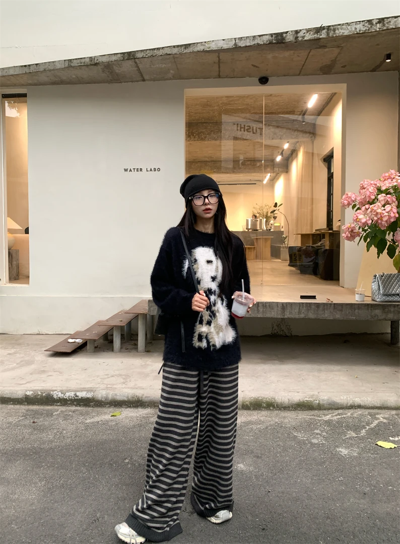 Run青青 （现货）2024新款百搭休闲宽松斑点狗毛套头圆领毛衣长袖女