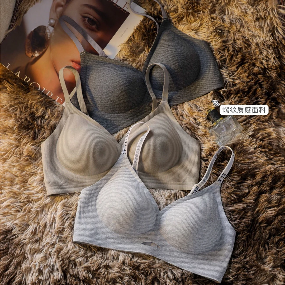 秋新款舒适无感果冻胶半固定镂空小心机聚拢上托女士文胸内衣5517