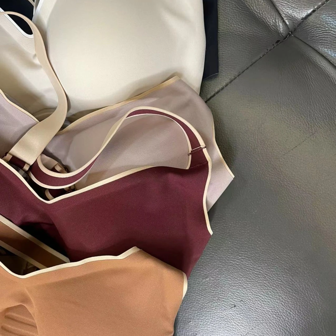 拼色薄款一片式 内衣吊带 卡码拍大 理性消费