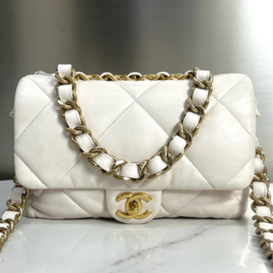 99新 Chanel/香奈儿 22B枕头包 芯片款 慵懒时尚10663603