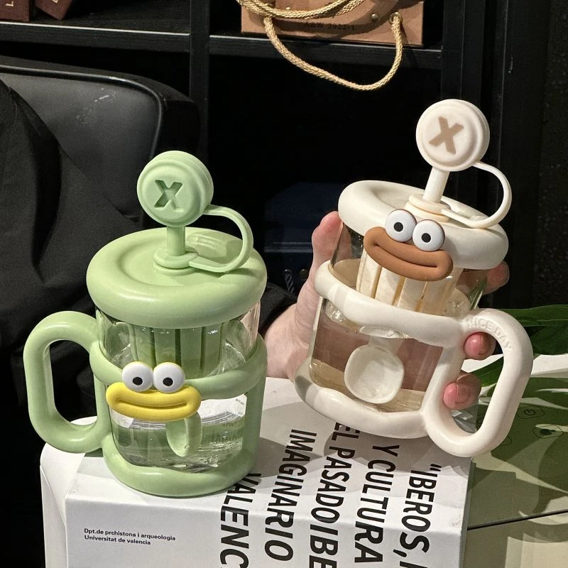 夏季新款可爱水杯好物分享 爆款网红高颜值带吸管杯子防摔搅拌杯