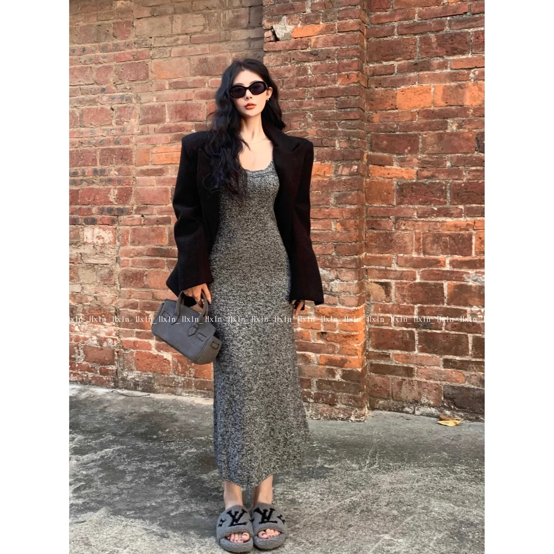 辣妹u领针织吊带连衣裙女春夏无袖打底裙性感紧身收腰包臀鱼尾裙