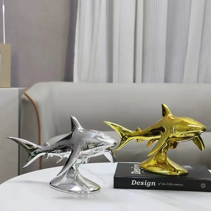 现代简约客厅酒柜电镀树脂动物雕塑摆件客厅玄关工艺品家居装饰品