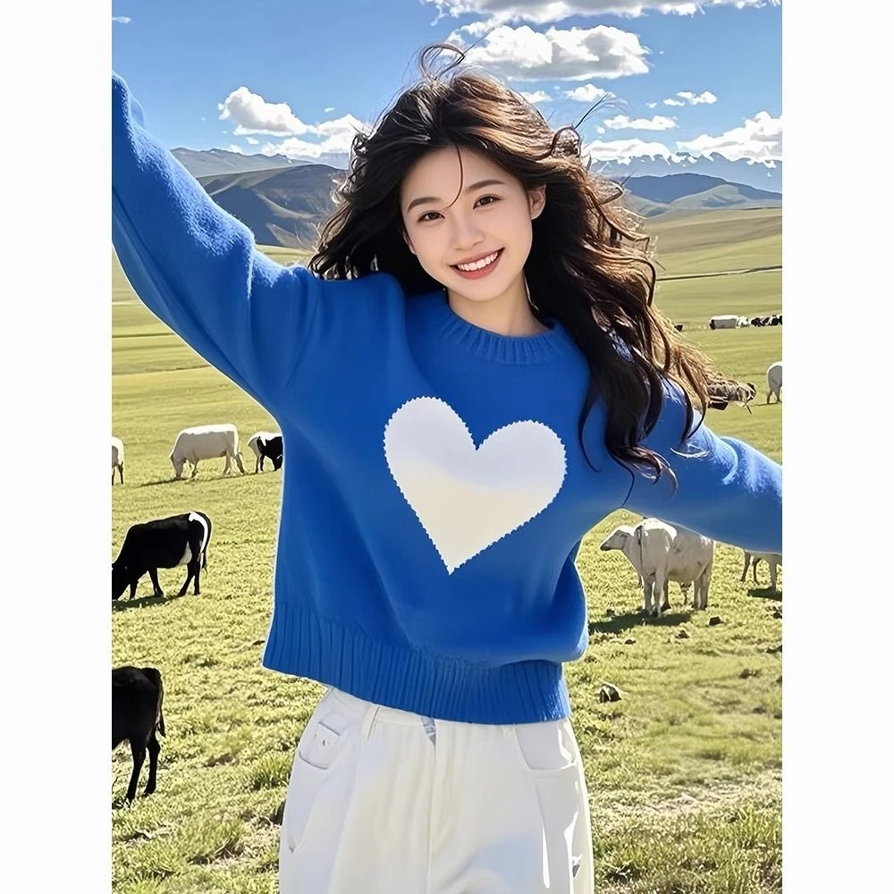 蓝色爱心毛衣女2024新款冬季慵懒宽松针织上衣时尚洋气打底衫秋冬