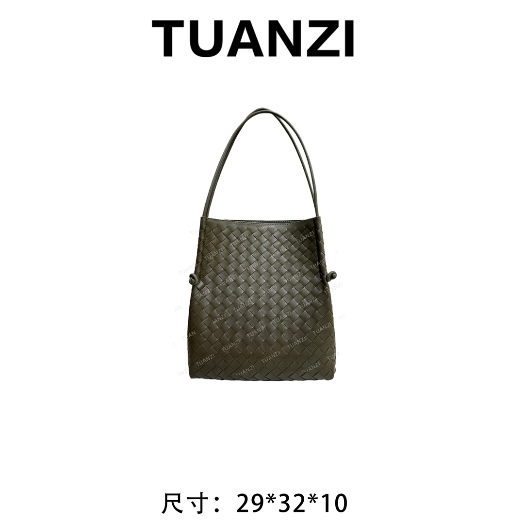 『高端玩家』J-6386-橄榄绿 新款休闲百搭经典腋下斜跨女包