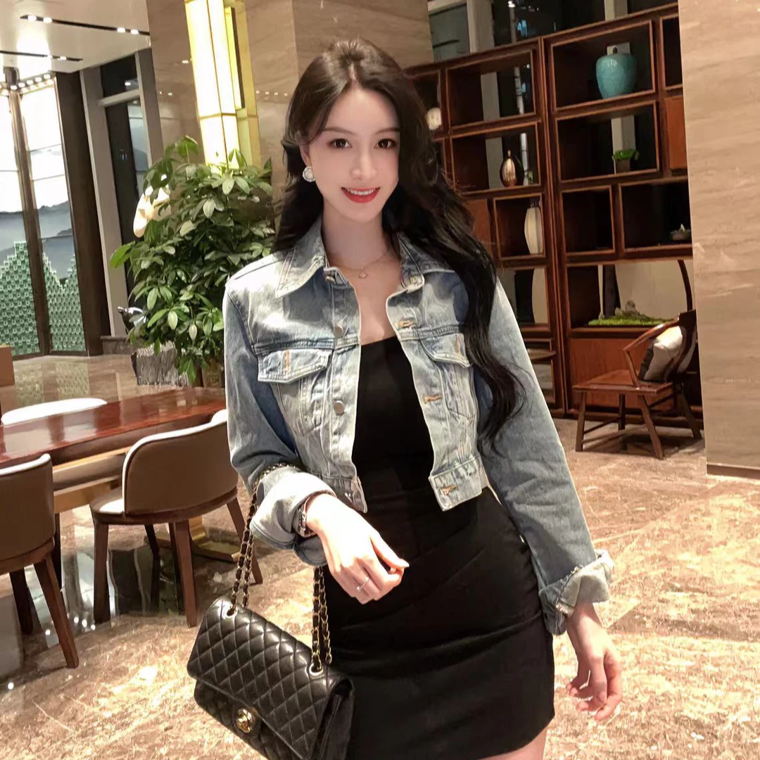 百搭时尚翻领单排扣休闲小众设计感长袖牛仔短外套