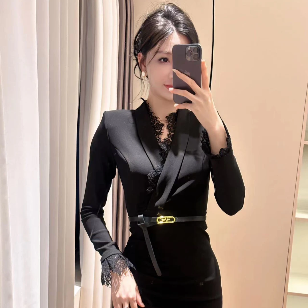 V领拼接蕾丝收腰褶皱法式气质长袖包臀连衣裙