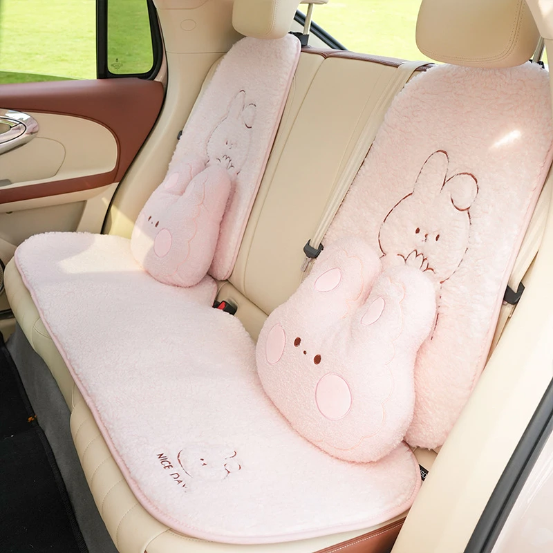 汽车秋冬季高级感毛绒可爱小兔车用保暖防滑座套卡通车载保暖座垫