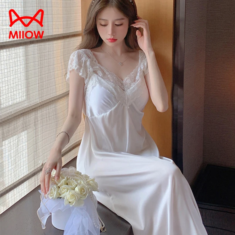 MiiOW/猫人【冰雪丝097】夏季薄款短袖带胸垫睡裙女士蕾丝花边睡衣