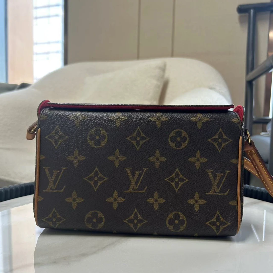 95新 LouisVuitton/路易威登 腋下包/优尔精选/63093