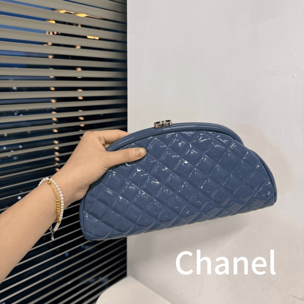 95新 Chanel/香奈儿 老板娘 漆漆 手拿包