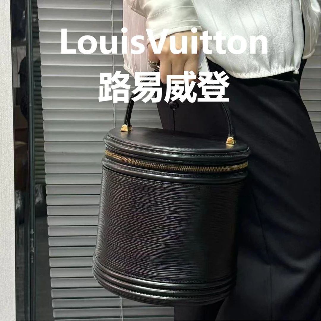 95新 LouisVuitton/路易威登 黑色发财桶大号/甜甜精选/64878