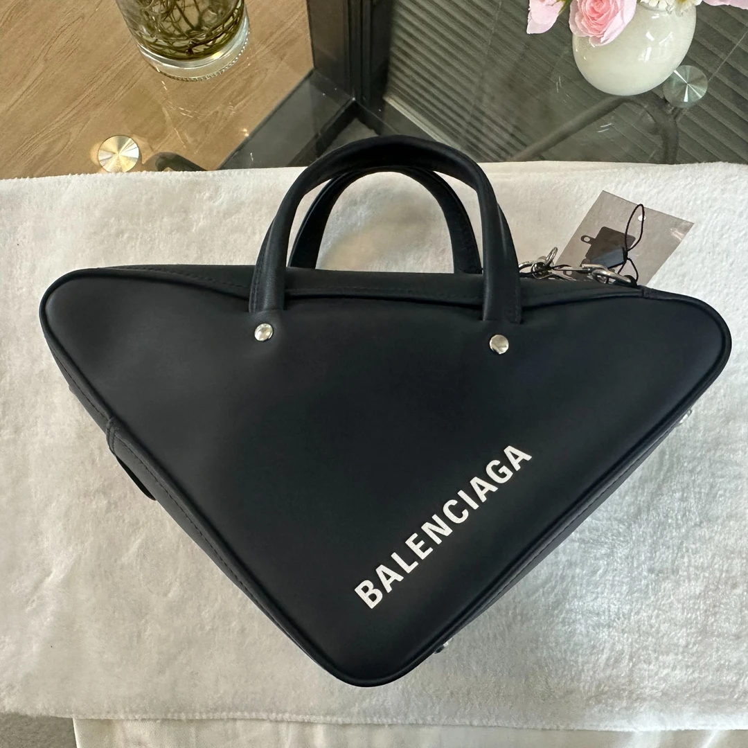 99新 Balenciaga/巴黎世家  97新/创易甄选/单肩斜跨包/00106