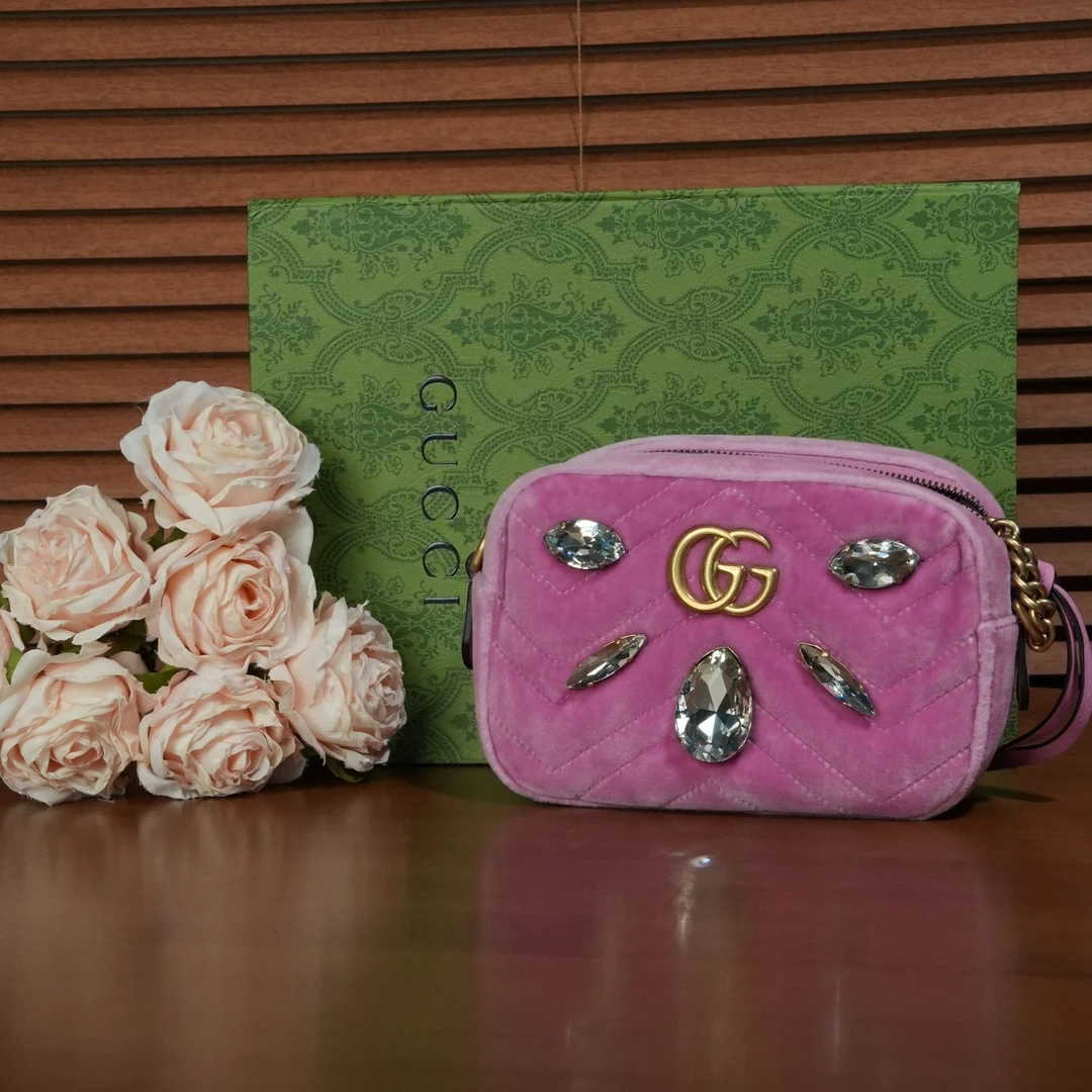 99新 GUCCI/古驰 粉色丝绒贴钻马蒙相机包/优尔严选/58457