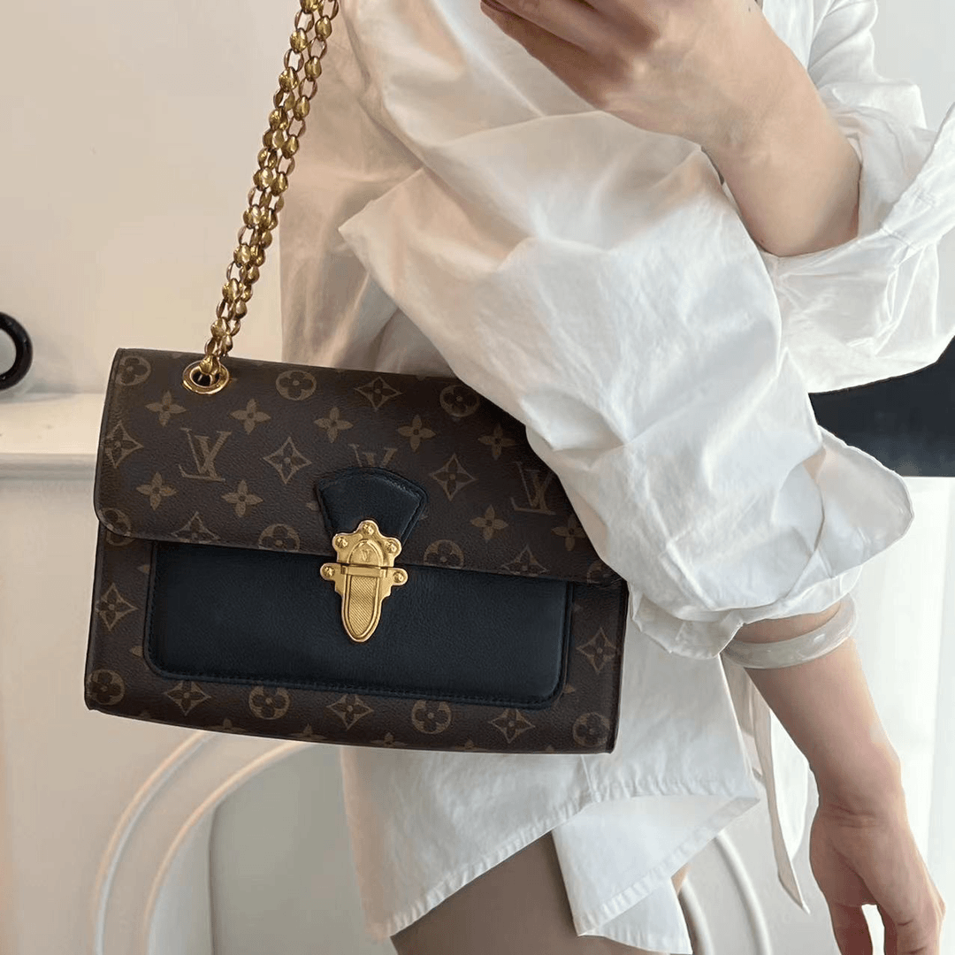 95新 LouisVuitton/路易威登 小花 维多利亚 链条包