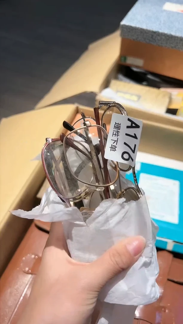 【闪购商品】瓷片哈哈哈哈哈哈哈哈