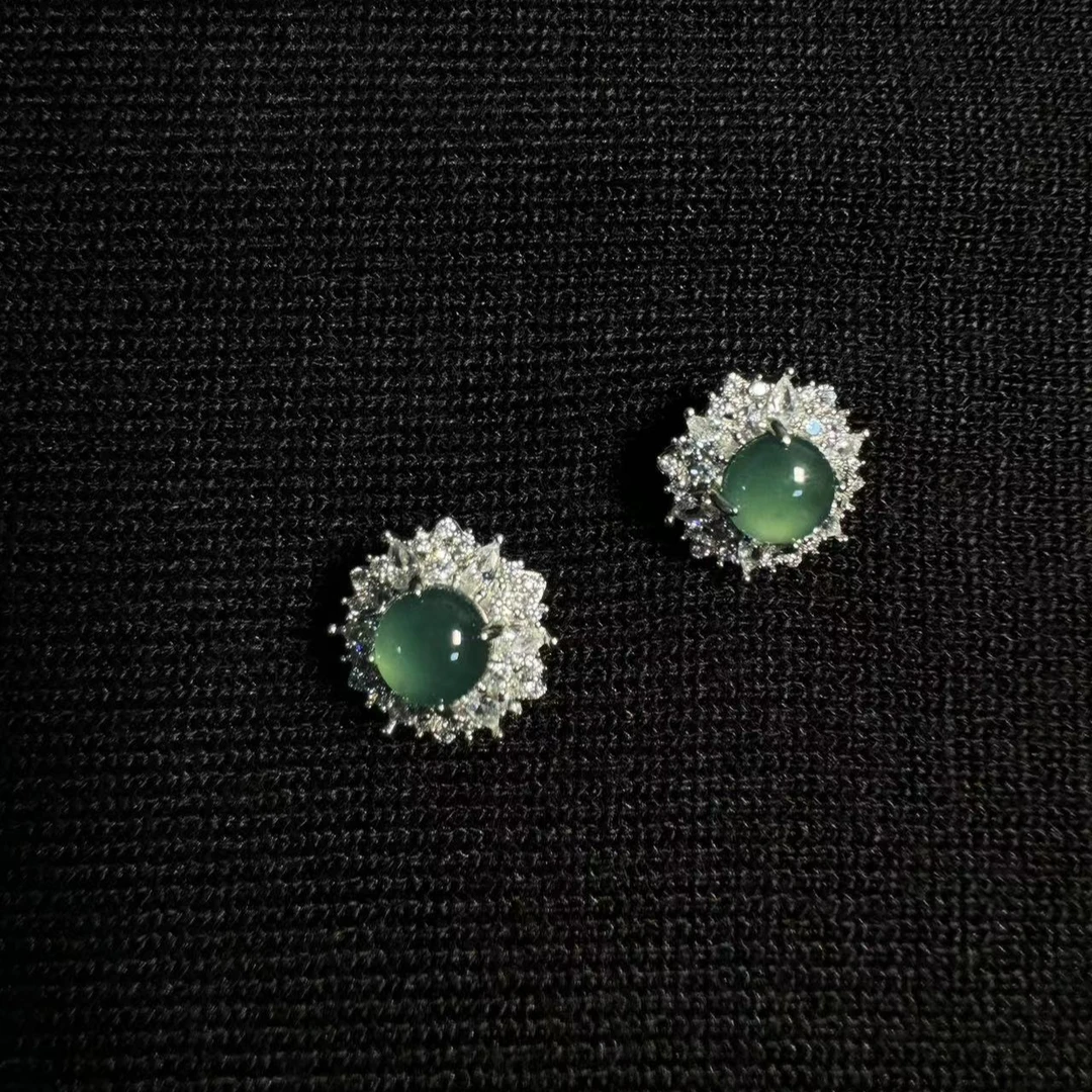 时尚气质精致翡翠耳钉-J3