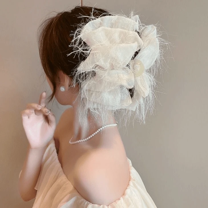 香槟色夏天超仙亮丝超仙流苏盘发ins发卡鲨鱼夹抓夹发饰百搭莫