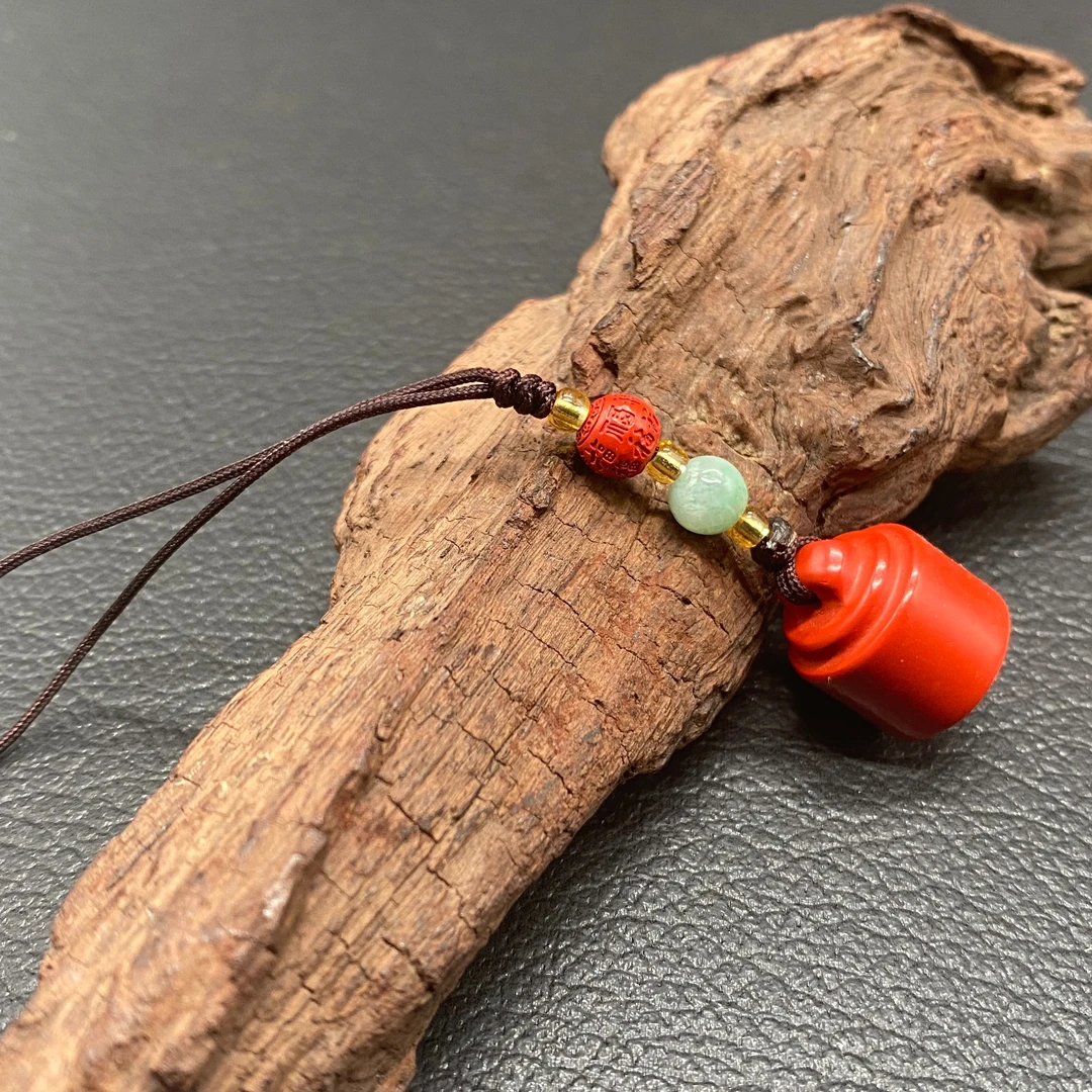 含辰砂工艺品朱砂宝库印章8.3g左右尺寸13*16mm