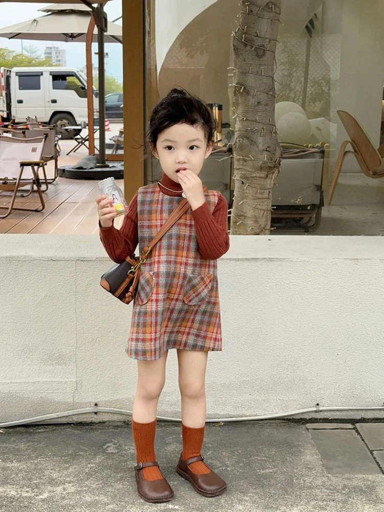 韩国童装女童连衣裙秋冬季新款洋气时髦复古格子条纹毛呢背心裙潮