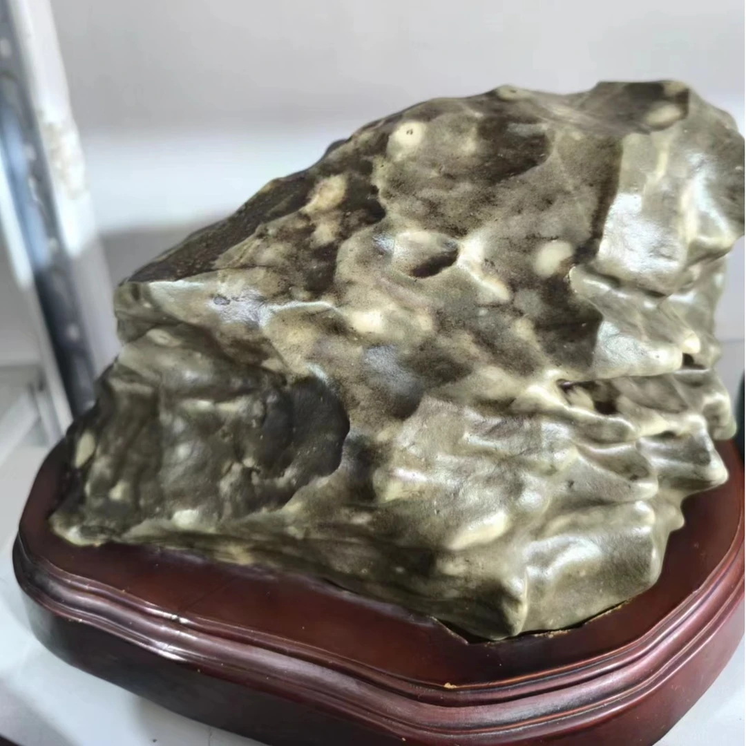 新疆戈壁石，小草湖绿泥石盆景石，家居摆件，办公室摆件