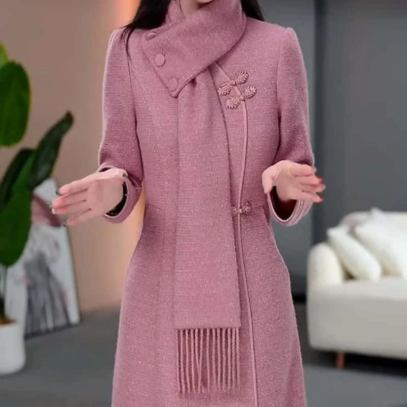 新中式高端洋气加厚复古女装2024冬季新款优雅修身显瘦围巾连衣裙