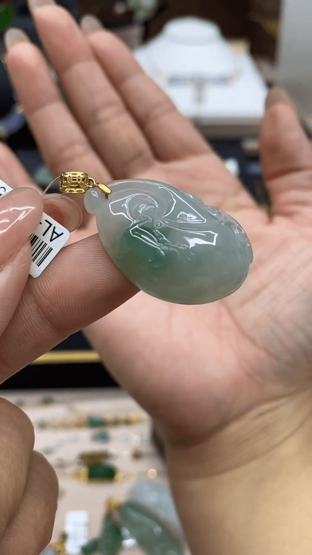 【闪购商品】翡翠颈饰未镶嵌净货8204