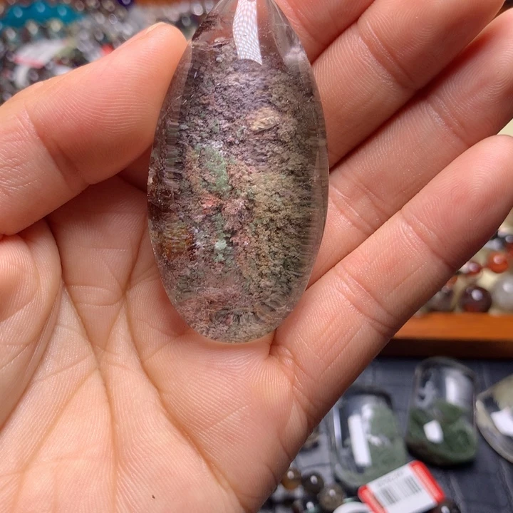 水晶吊坠(赠链)未镶嵌