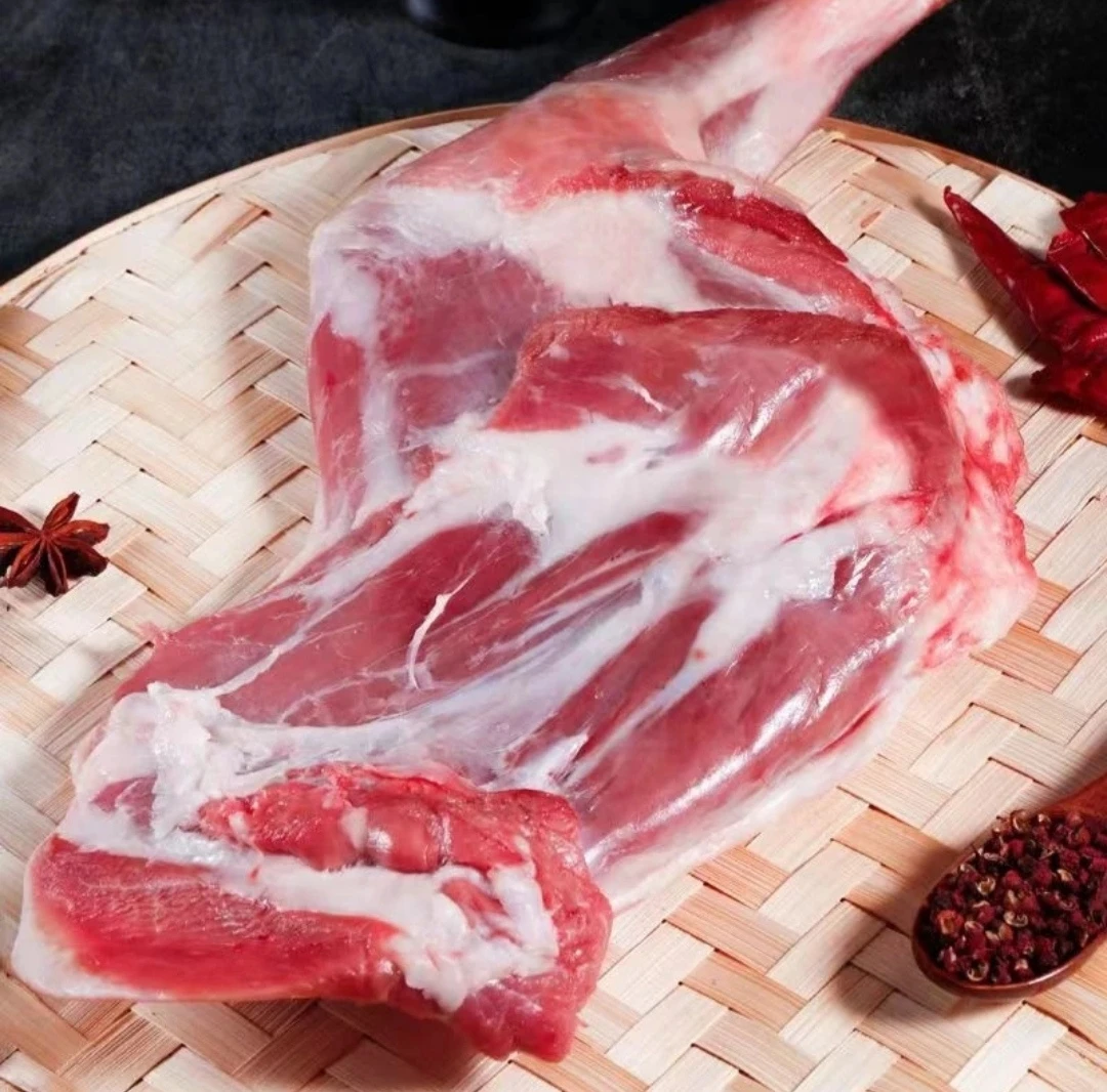 泰安散养小白山羊（羊腿 羊排） 精选一年小白山羊 肉质鲜嫩