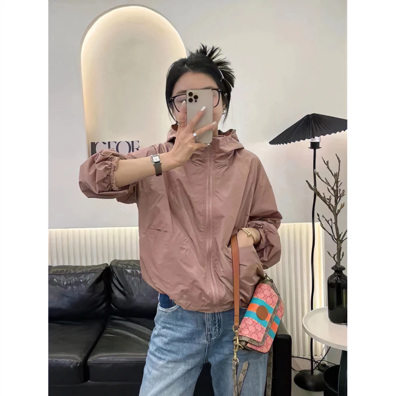 欧货连帽纯色冲锋衣外套女双口袋拉链宽松休闲薄款夹克上衣潮
