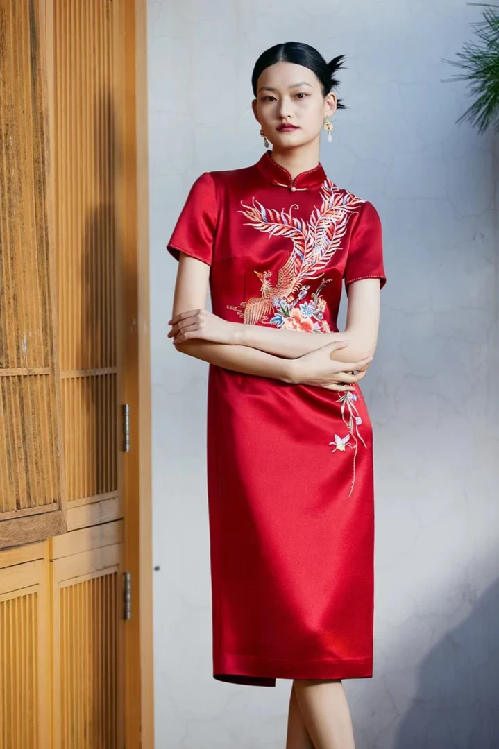 LOOLAYY/六礼17657五彩凤凰喜婆婆喜妈妈婚礼礼服