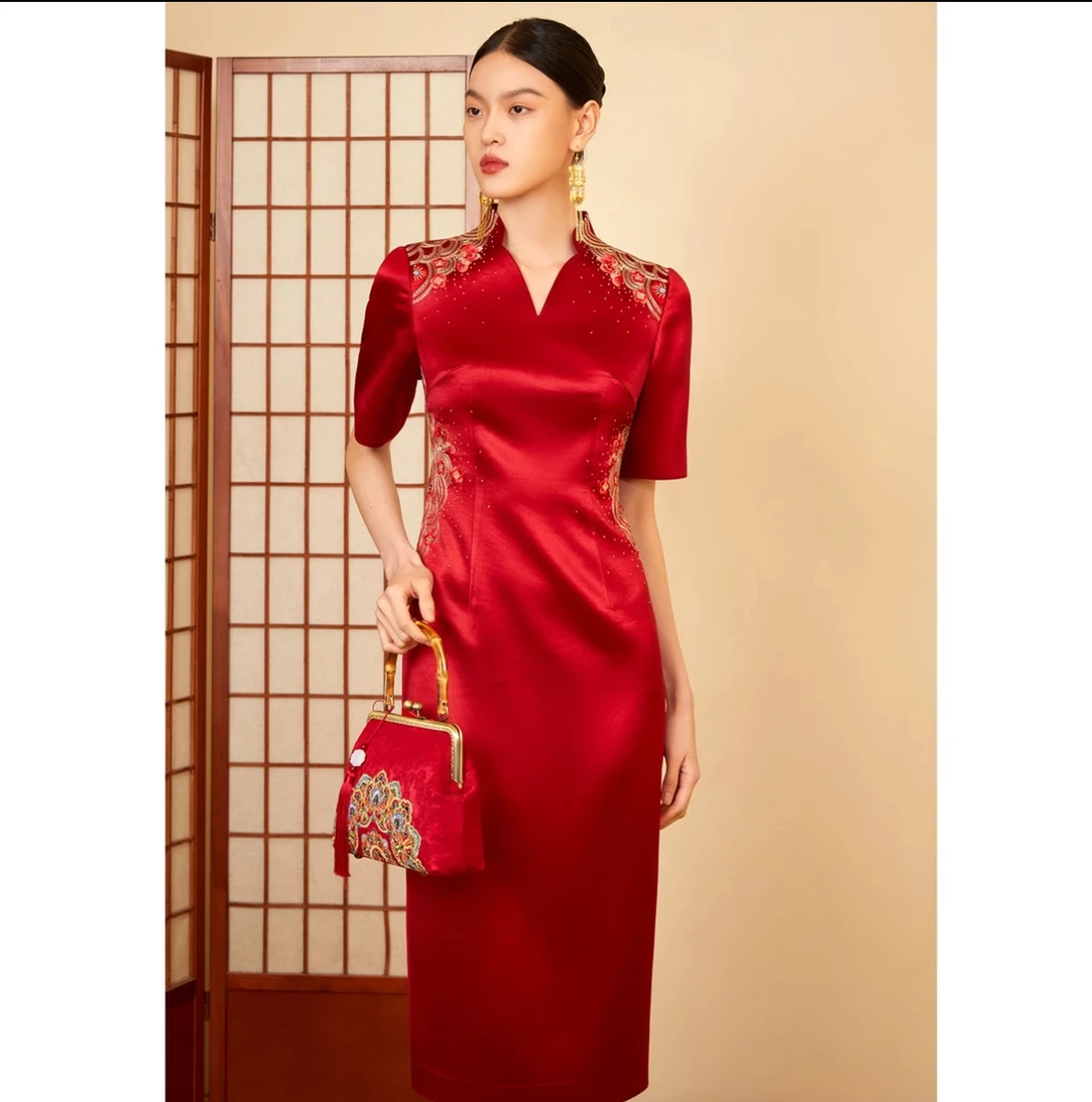 六礼 17838婚礼喜妈妈喜婆婆高端旗袍酒红色商务宴请