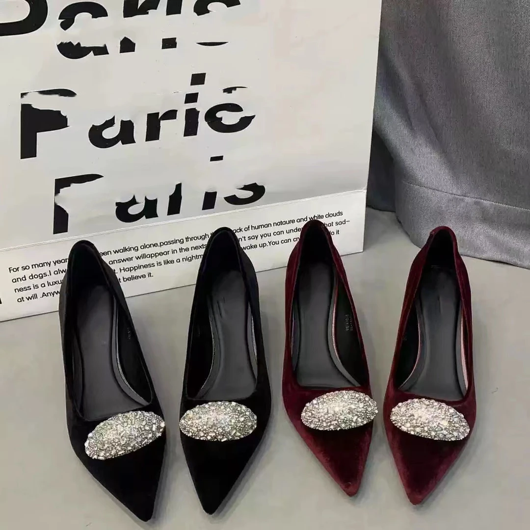 【228】2024秋季新款水钻尖头低跟时尚丝绒软底高跟鞋2-9