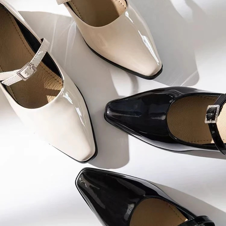 【325】韩系甜美尖头浅口平底漆皮单鞋女复古玛丽珍单鞋春127-1