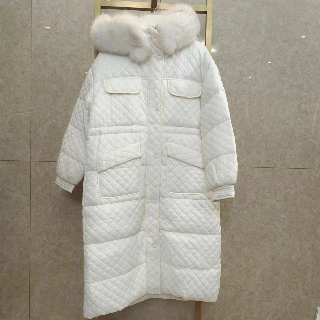 ANYUMO/安妤茉夏shi文-中长款菱形格羽绒服狐狸毛领冬外套时尚