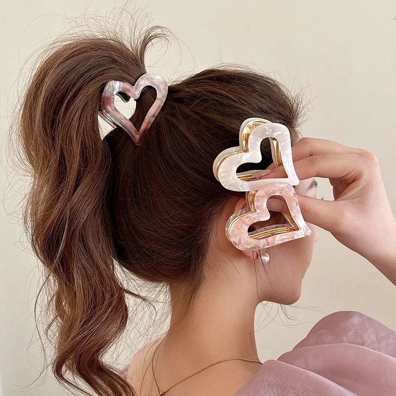 高级感半扎发发夹女后脑勺高马尾抓夹2024新款小号爱心鲨鱼夹头饰