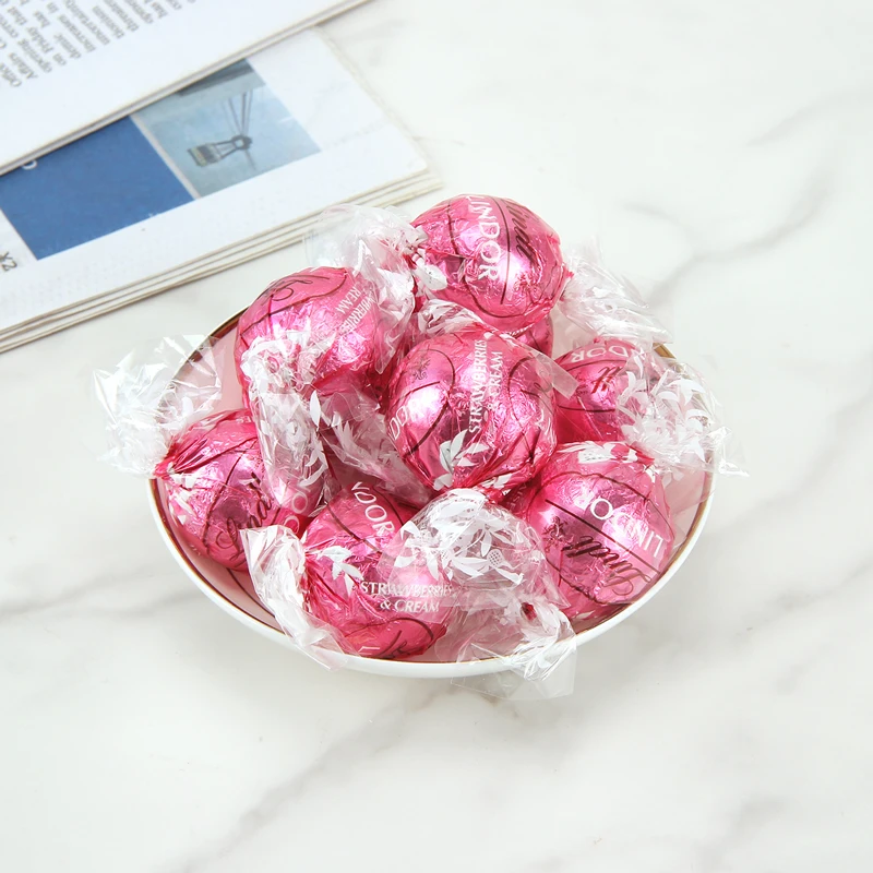 瑞士进口瑞士莲巧克力草莓软心球1000克