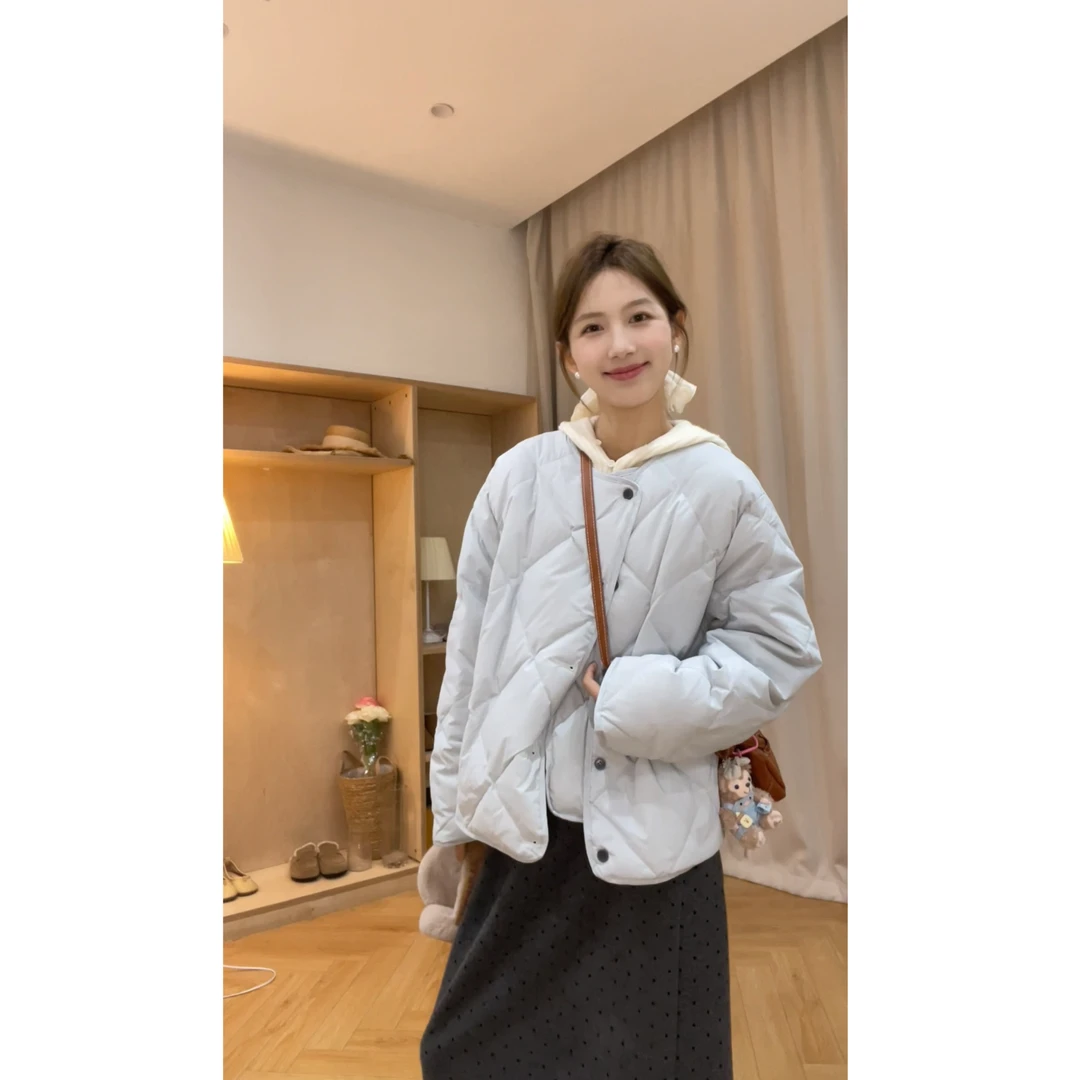 [YS] 圆领简约菱格韩系羽绒服or连帽毛衣~ X259