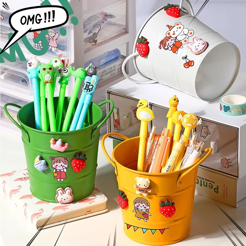 超大容量学生桌面收纳创意铁艺笔筒简约ins办公用笔筒化妆刷笔插