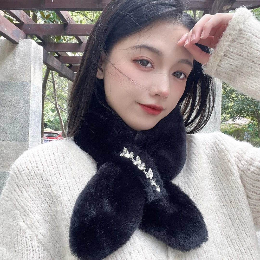 秋冬季毛绒围巾闪亮钻仿兔毛加厚保暖柔软亲肤时尚洋气百搭韩版