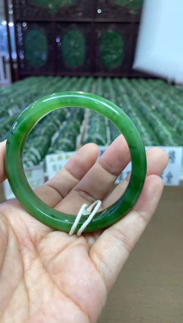 【闪购商品】和田玉（碧玉）手镯未镶嵌俄罗斯碧玉