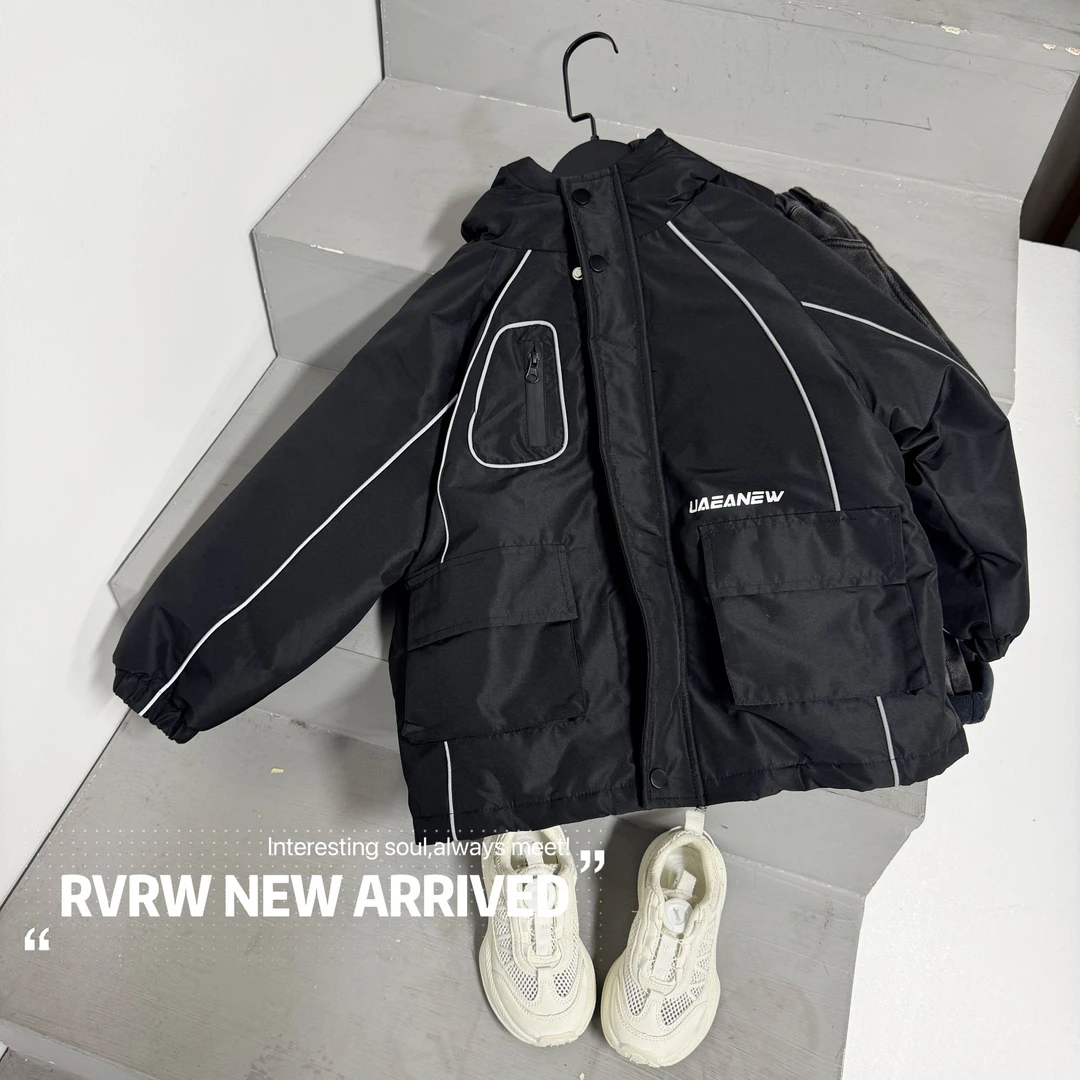 【三合一羽绒服】若大王个性时尚百搭童装休闲冲锋衣羽绒服 D23628