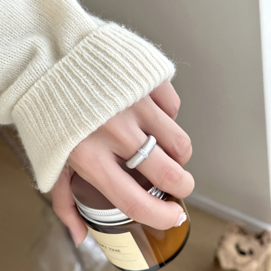 925银合成锆石戒指 韩国ins风时尚简约百搭电白拉丝锆石戒指 3674