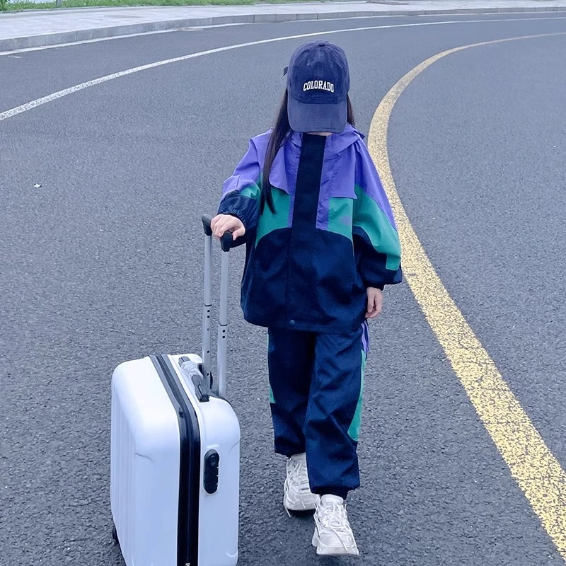 女童冲锋衣套装2024新款中大童秋季运动洋气6-12岁15岁秋款春秋装