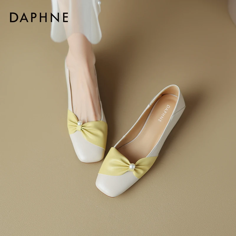 达芙妮气质单鞋2025新款春季浅口平底奶奶鞋法式软底气质小皮鞋