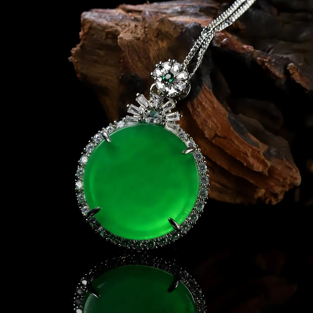 镶嵌满绿圆牌平安无事牌精品时尚挂件